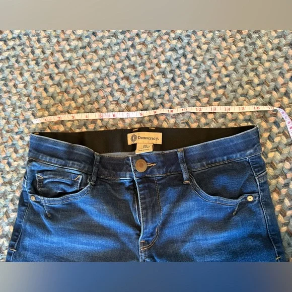 Democracy straight leg stretch jean sz 10 - Picture 3 of 6